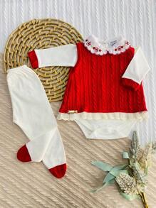 Conjunto Maternidade RN Feminino com Tricô em Malha, Gola Bordada e Calça com Pezinho