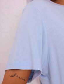 Women's Viscolycra Canoe Neck Blouse - 淺藍色 - 查看 3