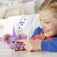 Hasbro Furby Furblets Bub- Mini Friend 迷你電子毛絨玩具，45+ 種聲音與音樂，僅說 Furbish 語，粉色與白色，返校禮物 - TOO-KOO - 查看 4
