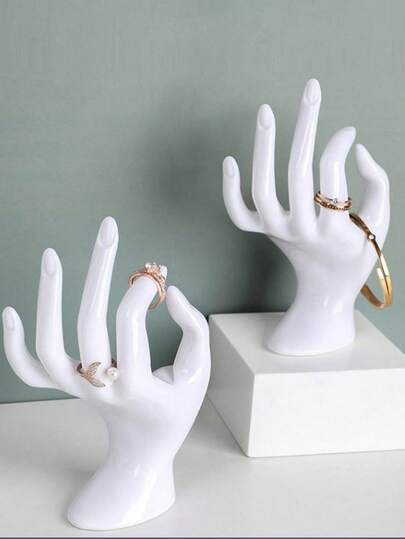 1pc Mannequin Bracelet Gloves Ring Bracelet Jewelry Display Stand, Female Mannequin Hand, Bracelet Display Stand Jewelry Storage Bracelet Bracelet Necklace Stand Suitable For Bracelets, Rings, Gloves. Jewelry Storage, Convenient And Practical, Household And Daily Necessities, Sturdy And Durable.