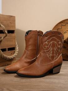 2025 时尚百搭纯色拼布流苏装饰刺绣侧拉链西部靴，女士户外运动鞋