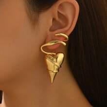 1 Pair Women Metal Asymmetrical Geometric Line Wrapped Heart Shaped Earrings, Party Jewelry Gift
