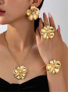 2pcs/5pcs Set Floral Necklace, Earrings, Bracelet, Ring Metal 5-Petal Flower Jewelry Set For Women, Graceful & Sweet