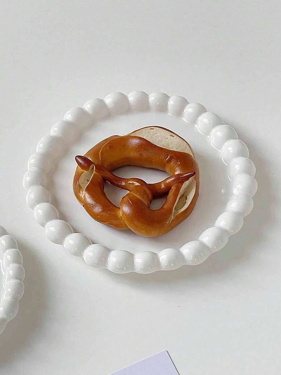 1pc Cream-Color Ceramic Plate With Pearl Edging, Dessert Or Breakfast Plate, High-Quality Tableware Suitable For Home & Restaurant Use