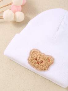 Juego de 4 pares de gorros de invierno cálidos con decoraciones de osos lindos para bebés y niños pequeños, gorros de punto para nieve aptos para bebés niños y niñas de 0 a 3 años.