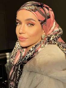 1 pezzo Sciarpa quadrata versatile da donna, stile boho anni '90 con stampa, può essere usata come decorazione per confezioni, fascia per capelli, scialle, cintura, avvolgimento per il petto, scialle