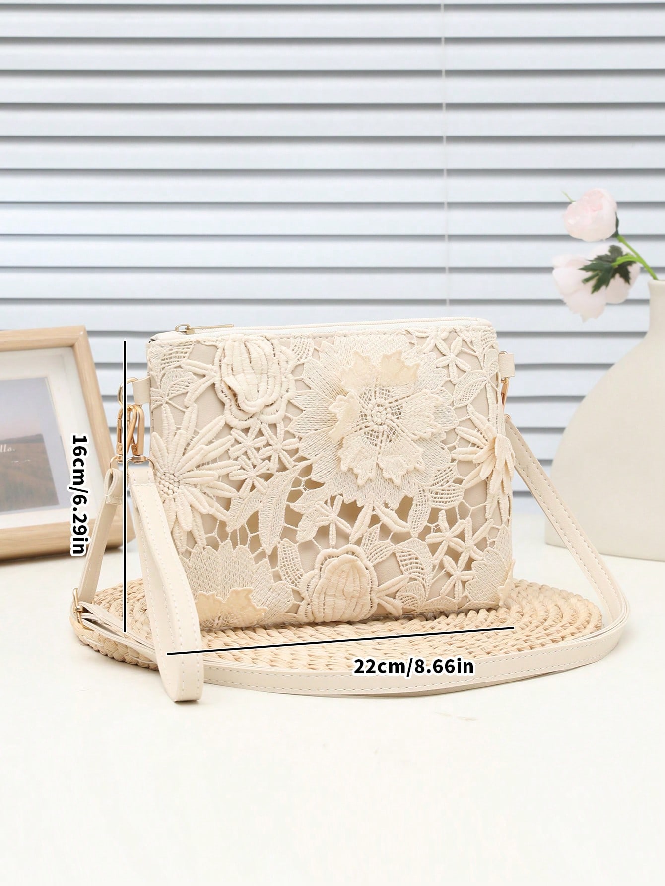 حقائب يد وحافظات نسائية أنيقة: حقيبة كتف نسائية، ح...