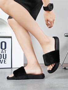 Unisex Casual Fluffy Slippers For Teens And Adults, Fashionable Fuzzy Slides For Outdoor, Campus, And Indoor Home Use, Warm And Comfortable, Slip-On Design (Some Uneven Or Uneven Fur, Edge Shedding May Occur But Does Not Affect The Overall Look)