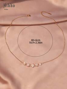Hihho 1pc Floral Zirconia Inlaid 5 Flower Minimalist Design Delicate Women's Clavicle Chain, Elegant Women's Pendant Necklace, Gift For Date - Yellow Gold - View 4
