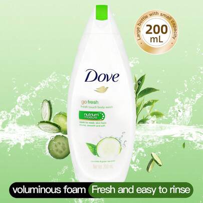 Dove 1瓶200毫升多芬黄瓜绿茶清爽保湿沐浴露，蕴含黄瓜绿茶提取物和微保湿珠，无硫酸盐配方，适合夏季油性肌肤使用。
