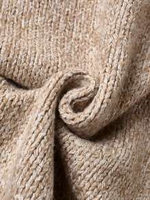 Women's Beige And Black Leopard Print Fleece Sweater - Raglan Sleeve Round Neck, Comfortable And Warm Pullover For Autumn/Winter | Casual And Cozy Essential Item - Light Beige - View 4