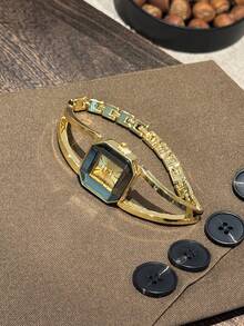 1件优雅手镯式腕表，金色表盘，小巧耐用，时尚方形表盘，送给她的迷人礼物，适合日常佩戴和特殊场合。 - 金色 - 查看 7