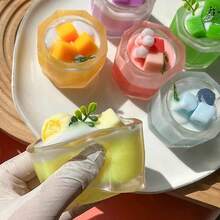 1个可爱草莓奶昔蛋糕饮料奶茶杯 5.5厘米 仿甜点湿杯 - 彩色 - 查看 3