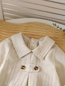 Infant Boys' Casual Solid Color Lapel Long Sleeve Romper, Relaxed Holiday Style Infant Clothing, Woven Soft & Comfortable, Half-Open Button Design, Suitable For Spring/Summer Outings, Family Vacations, Parties And Everyday Wear - Apricot - View 3