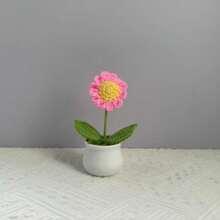 1pc Handmade Crocheted Potted Plant, Tulip/Sunflower/Heart Shaped Flower Desktop Decor, Knit Rose Flower, Forget-Me-Not Potted Plant Gift, Artificial Flowers Desktop Ornament, Party Favor