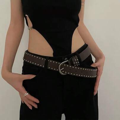 1 件棕色休闲铆钉简约百搭女士腰带，适合搭配牛仔裤和休闲裤