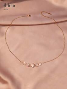 Hihho 1pc Floral Zirconia Inlaid 5 Flower Minimalist Design Delicate Women's Clavicle Chain, Elegant Women's Pendant Necklace, Gift For Date - Yellow Gold - View 2