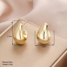 1pair Korean Fashionable & Minimalist Gold-Plated Small Peanut Shaped Earrings Suitable For Daily Wear, Parties, As A Gift For Valentine's Day,Mom,Mother,Mother's Day,Gift