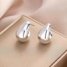 1pair Korean Fashionable & Minimalist Gold-Plated Small Peanut Shaped Earrings Suitable For Daily Wear, Parties, As A Gift For Valentine's Day,Mom,Mother,Mother's Day,Gift