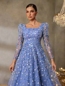 Faeriesty 华丽的珠饰亮片晚礼服，长袖修身设计，搭配奢华的薄纱罩衫和耀眼的灯光效果，是出席正式晚宴、红毯活动和盛大庆典的理想之选。 - 霧霾藍 - 查看 6