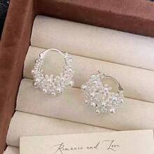 1 对镀银优雅环形耳环，适合派对、休闲、商务场合、女士珠宝仿珍珠耳环