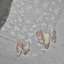 秋季新款 1 件 5D 指甲贴梦幻蓝紫珍珠蝴蝶和玫瑰花朵蝴蝶结指甲贴贝壳灯设计粘性贴纸美甲装饰花朵指甲贴 5D 浮雕百合花指甲贴纸芙蓉自粘花卉指甲贴花金色花朵指甲饰物度假指甲设计 1 件 5D 指甲贴 - 彩色 - 查看 4