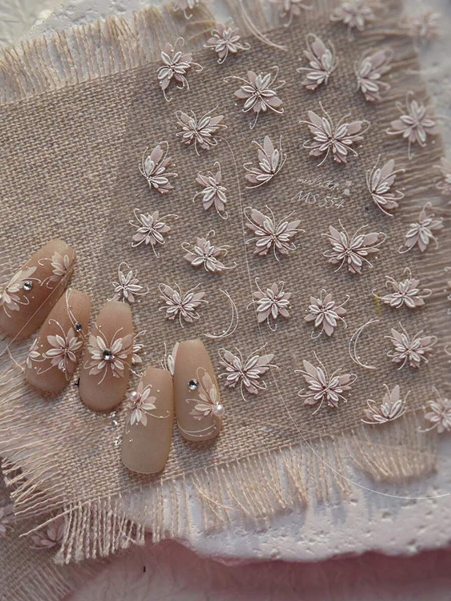 秋季新款 1 件 5D 指甲贴梦幻蓝紫珍珠蝴蝶和玫瑰花朵蝴蝶结指甲贴贝壳灯设计粘性贴纸美甲装饰花朵指甲贴 5D 浮雕百合花指甲贴纸芙蓉自粘花卉指甲贴金花指甲饰度假指甲设计 - 彩色 - 查看 1