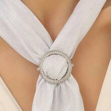 1pc Rhinestone Scarf Clip - Adjustable Hollow Metal Clasp, Suitable For Shirts, Shawls And Clothing Corners, Elegant French Style Fashion Accessory For Women, High-End Exquisite Design, Multi-Functional Durable Clip, Fashion Wardrobe Essential, Delicate Neck Clip, High-Quality Open And Close Buckle, Multi-Purpose Matching, Wardrobe Organization Essential - Gold - View 5
