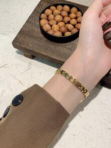 1件优雅手镯式腕表，金色表盘，小巧耐用，时尚方形表盘，送给她的迷人礼物，适合日常佩戴和特殊场合。 - 金色 - 查看 4