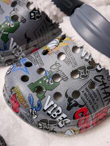 1 par de chinelos antiderrapantes para meninos, com estampa de letras, moda casual, confortável, forro térmico, adequados para o inverno