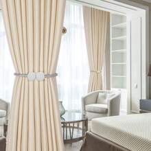 2/6 Stück magnetische Vorhangclips, goldene/silberne runde Kugel magnetische Vorhangclips, ohne Bohren, geeignet für Weihnachts-, Halloween-Vorhangdekoration, mit hochelastischer Federdrahtinnen