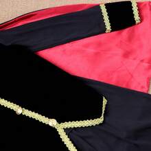 儿童吸血鬼伯爵服装套装 - 万圣节派对哥特式服装，带斗篷、高领和蕾丝 - 紫黑/红黑/黑灰 - 角色扮演服装，吸血鬼主题派对，三种款式可供选择 - 黑色-C - 查看 10