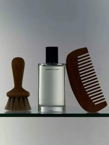 Body Mist  Santal & Vetiver / Black Rose & Oud / Bergamot & Hinoki / Saffron & Cedar 3.4 Fl Oz - 綠色 - 查看 5
