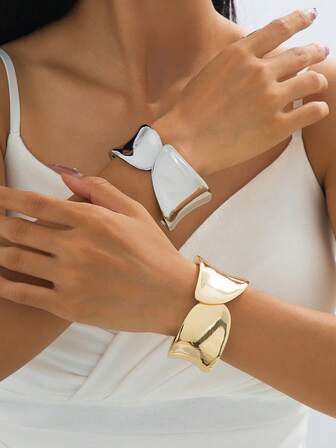 1pc Elegant Glossy Bangle Bracelet, Suitable For Women, Runway Wear, Gift For Friends