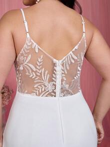 Mgiacy V-Neck Lace Backless Maxi Dress - White - View 6