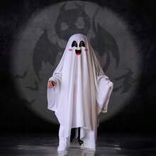 Kostium ducha na Halloween, makijaż na imprezę, peleryna ducha, przebieranie się na imprezę cosplay, biały płaszcz