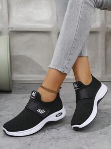 Zapatos deportivos casuales de moda para adolescentes, niños y niñas, nuevos lanzamientos para volver a la escuela, diseño de cadena deslizante, cómodos para uso en exteriores y calles