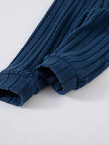 Set de 2 piezas de sudadera de manga larga y pantalones de color contrastante para niños, informal con parches acanalados, para otoño/invierno