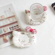 1 pièce Tapis de tasse en tissu imprimé avec chat mignon de dessin animé, dessous de verre isolant thermique, tapis de tasse à thé, set de table, idéal pour la décoration de table et la protection des tasses, convient pour la cuisine et la décoration de la maison, parfait pour les fêtes, la cuisine, la salle à manger, la décoration, les arrière-plans photographiques et la décoration de table - Multicolore - Voir 6