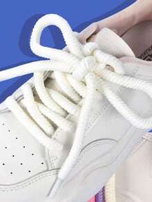 1 paire de lacets plats tissés en polyester, lacets de basket plats colorés blancs, plusieurs couleurs disponibles pour les couples, rouge et bleu