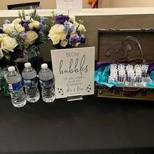 1pc Blow Bubbles Of Well Wishes For The New Mr And Mrs Clear Glass Look Acrylic Wedding Sign, Wedding Decor,Sendoff,Wedding Signs,Wedding Items,Wedding Party Supplies,Weddingessentials,Wedding Supplies,Wedding Decorations