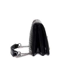 Túi đeo vai nữ thanh lịch 14 đinh tán với nhiều chi tiết phong cách Châu Âu, chất liệu PU màu đen, dây đeo chéo hai lớp, túi vuông nhỏ thời trang, phù hợp cho sử dụng hàng ngày, hẹn hò, mua sắm, tiệc tối và nhiều dịp khác nhau. Cũng là một lựa chọn quà tặng tuyệt vời cho các ngày lễ. - màu đen - Xem 9