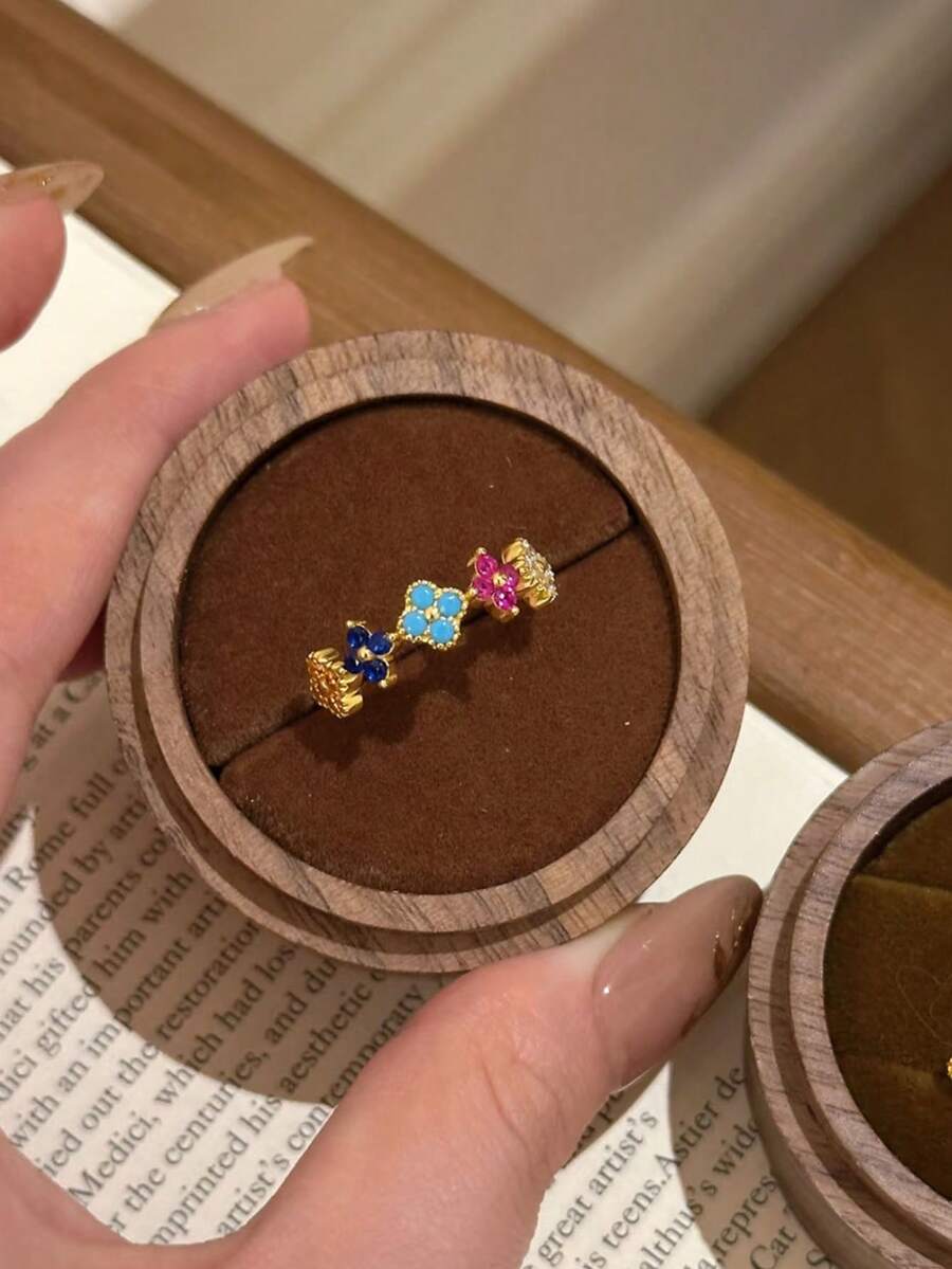 1pc Stainless Steel Korean Fashion Fresh Dopamine Colorful Four-Leaf Clover Ring, Elegant Design Elegant High-End Women's Finger Ring - Yellow Gold - View 1