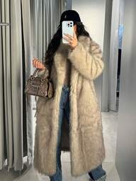 Damjacka med fuskpäls och kavajkrage, lång och lurvig avslappnad