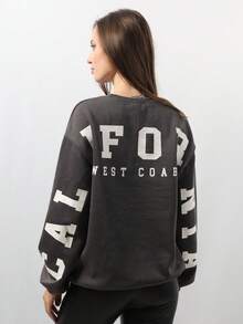 Hanorac vintage cu imprimeu grafic pe spate "California West Coast" pentru femei - Croială lejeră și confortabilă - Gri - Vizualizare 4