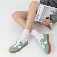 Rihero Women Platform Sneakers Comfortable Casual Shoes Vintage Inspired Non Slip Walking Tennis Shoes - Green - View 7
