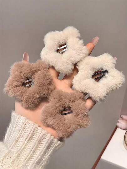 4件套毛绒星星发夹，柔和的米色和棕色色调 - 适合女孩和女士，可将任何发型打造成美丽温暖的亮点。适合日常、派对或外出，让您的秀发闪耀迷人光泽，爪夹、发夹、发夹、发夹、发饰、冬季配饰