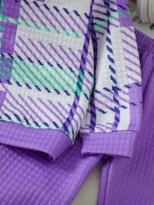 Set polo di moda da ragazzo dallo stile fresco, camicia polo a maniche lunghe a quadri viola versatile + pantaloni jogging con patch a quadri colorati, adatti per casual, sport, all'aperto, moda quotidiana, primavera/autunno