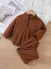 Set de 2 piezas de sudadera con capucha y pantalones forrados de felpa para niños, sudadera con cuello alto y media cremallera, y pantalones, estilo básico y minimalista, cálido para otoño/invierno
