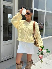 2025 Autumn/Winter Women's Fashion Street Style Casual Loose Cozy Chunky Knit Heart Button Cardigan Sweater, Basic Tops, Fall Clothes, Homecoming, Back To School, Modest Women, Party Women, Y2K Women, Tops For Going Out, Concert Women, Date Night Women